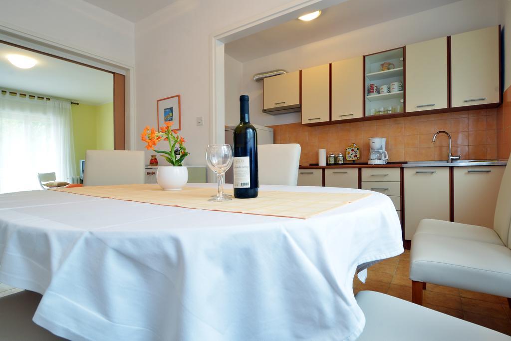 Apartment Rojnic 풀라 외부 사진